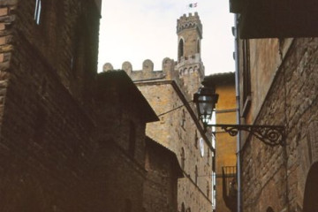 193_23.04.-Volterra