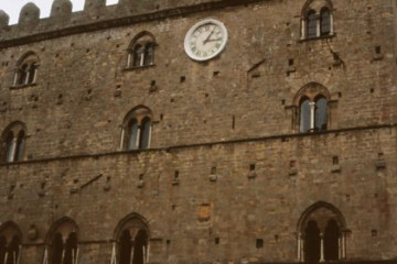 196_23.04.-Volterra