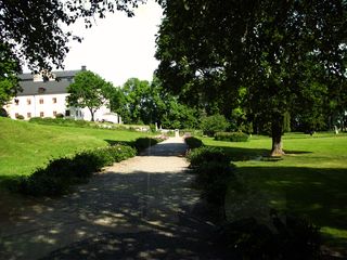 Parkplatz am Schloss Tidö